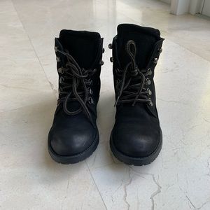 Steve Madden Gantra Lace-Up Leather Boot